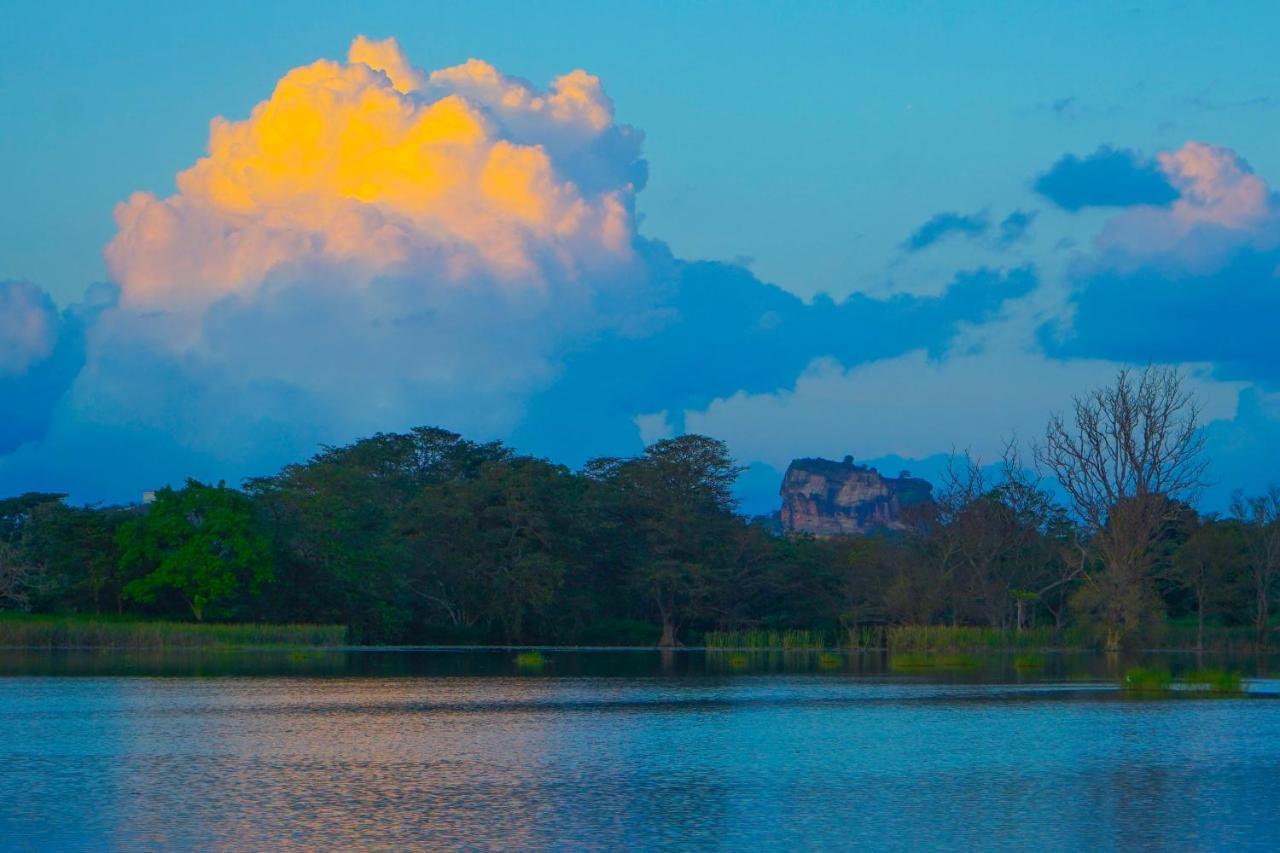 Hidden Lake Cottages Sigiriya Exterior foto